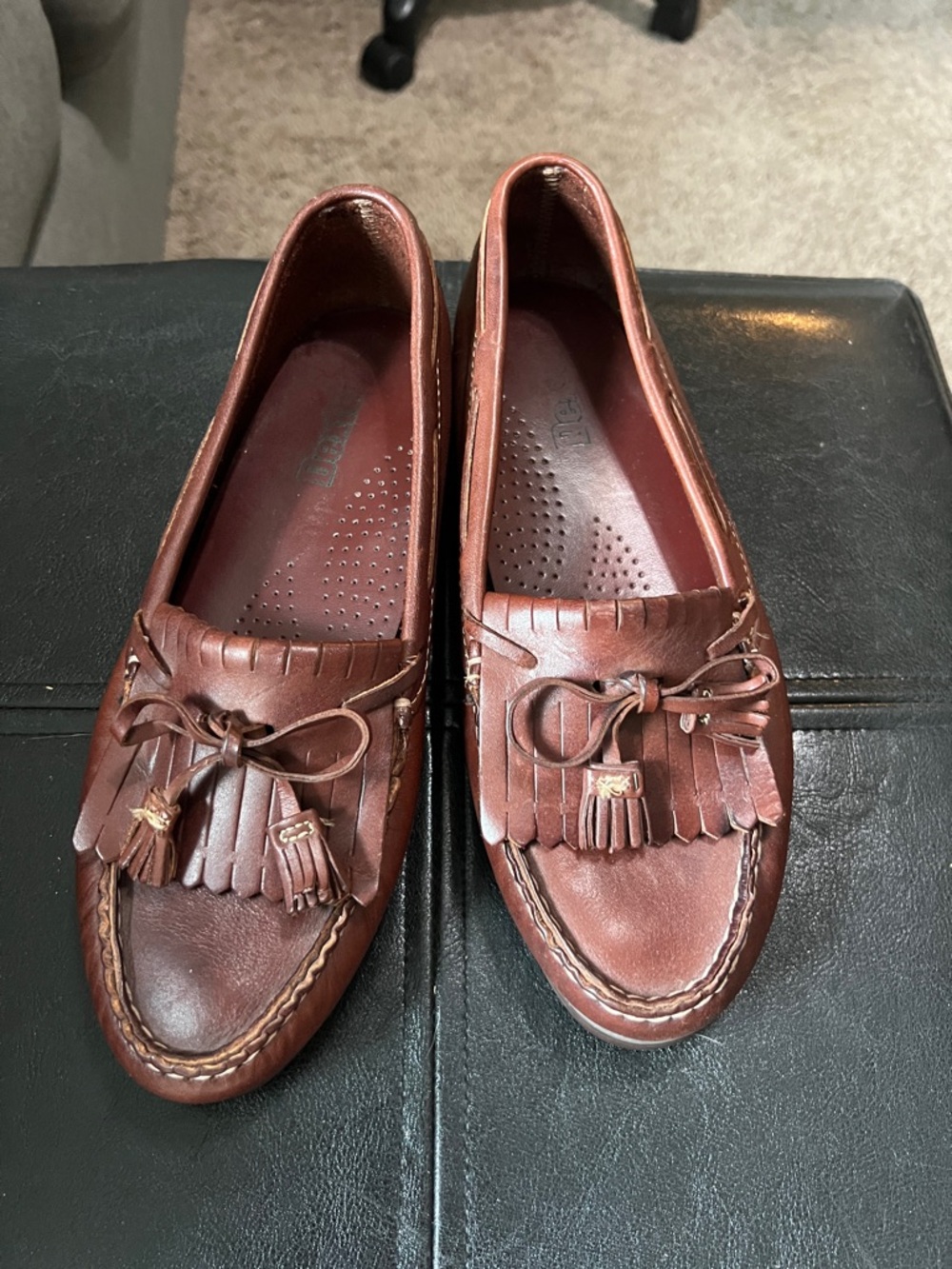 Women’s Dexter Brown leather Tassel Kiltie Loafers, size 8.5